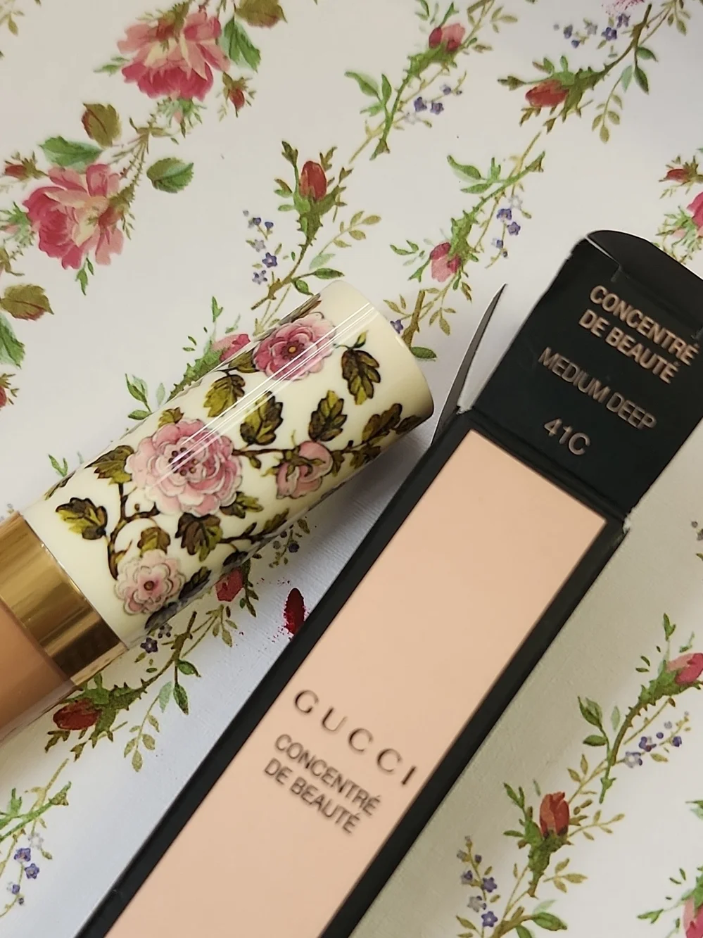 Gucci Concentre de Beauté Longwear Concealer - Medium Deep (41C)